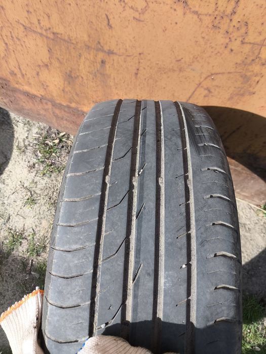 Шини Continental 205/55 R16 літо