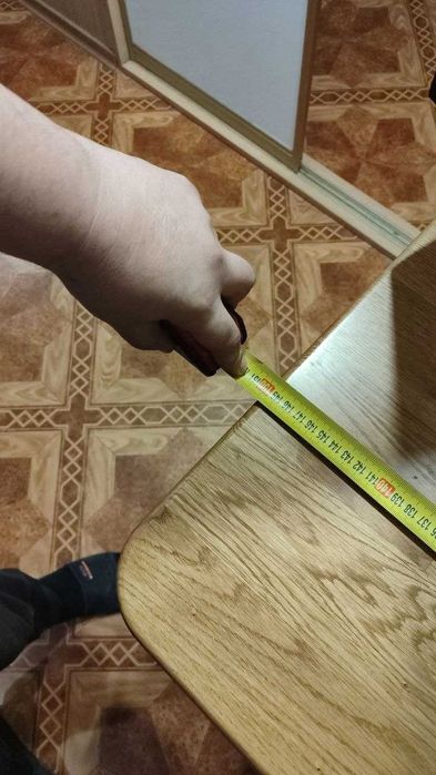 Продам стол комп'ютерний