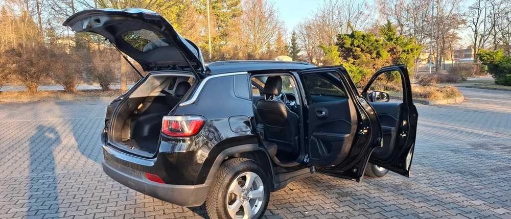 Продам автомобіль Jeep Compass 2018 року
