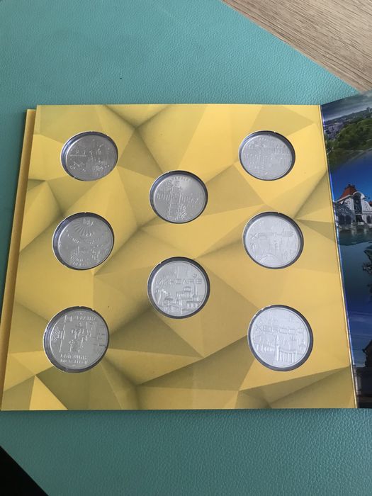 Набір «Міста героїв» у альбомі