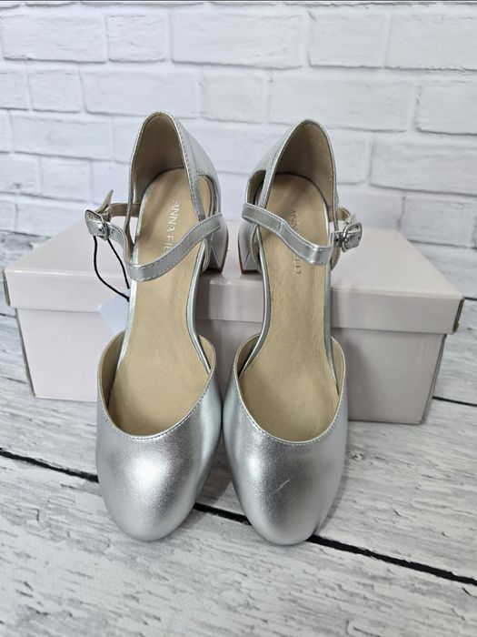 Buty Anna Field r. 35