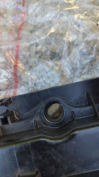 Клапанна кришка на m52tu з подвійним Vanos