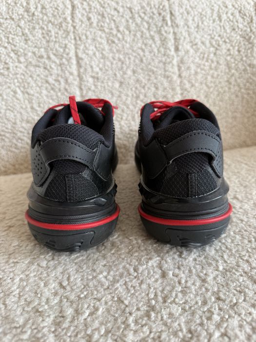 Кросівки чоловічі New Balance 43р