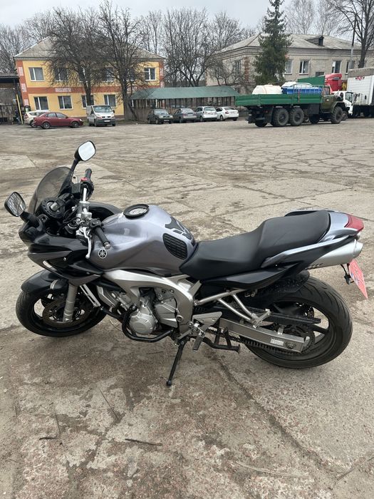 Продам Yamaha Fazer 2008 года