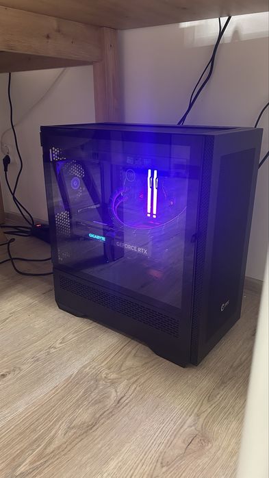 Ryzen 7700x, rtx 4070 12gb,  4tb ssd m2, 750w 32gb ddr5  6000mhz