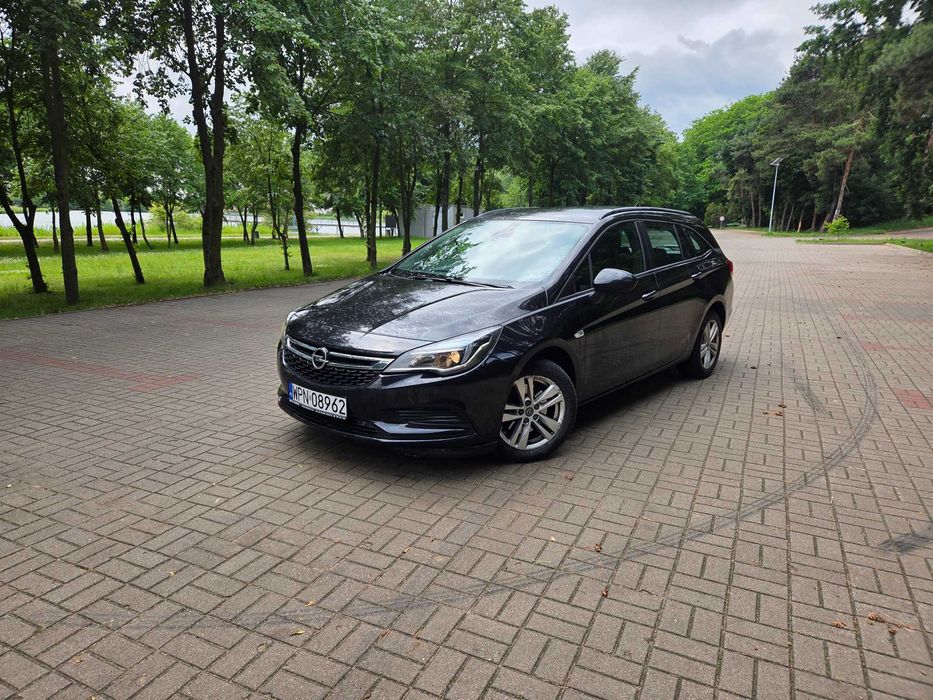 Opel Astra 2016r 1,6Diesel 110 Km Alu Navi GWARANCJA