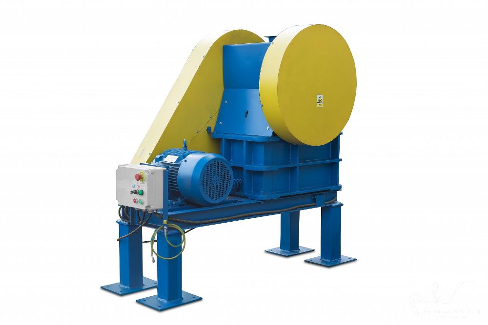 KRUSZARKA SZCZĘKOWA DO GRANITU model: KSZ-200x300 nowa, cegły, asflalt