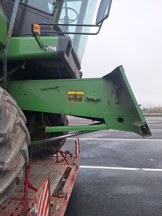 Комбайн зернозбиральний John Deere 1055 4.2 м