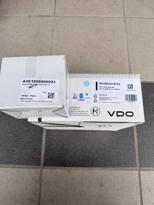 Tachograf VDO 12/24v smart 2 generacja Actros. Jak nowy.