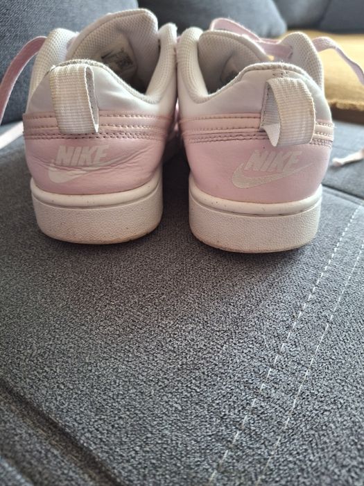 Nike 38 r. Młodzieżowe
