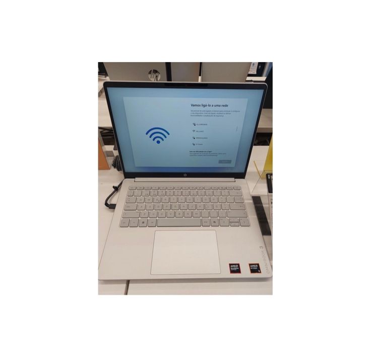 Portátil HP OmniBook 3 14-hy0002npx