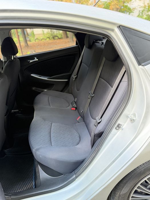 Hyundai Accent 2011г Полноценый Автомат