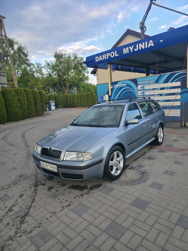 Skoda Octavia 1.6 Combi