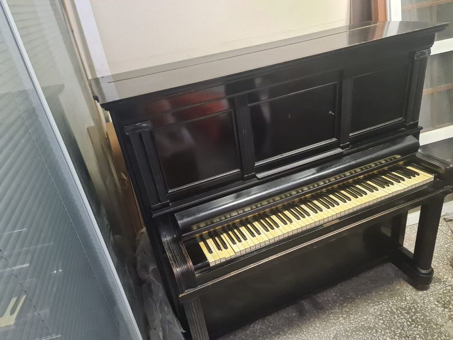Vendo Piano Antigo Leipzig