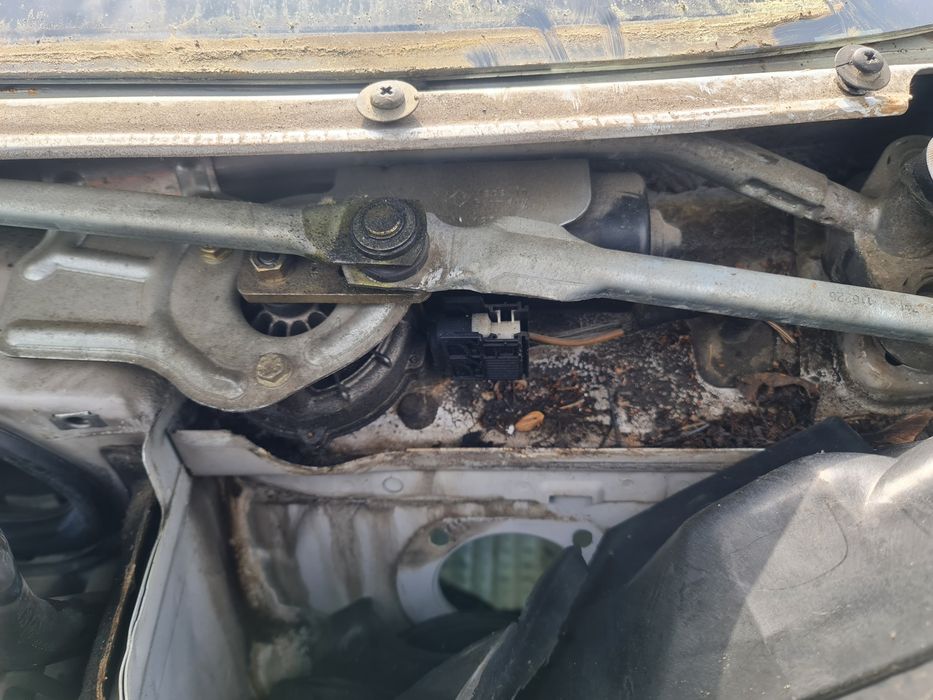 Mechanizm wycieraczek bmw e39 .