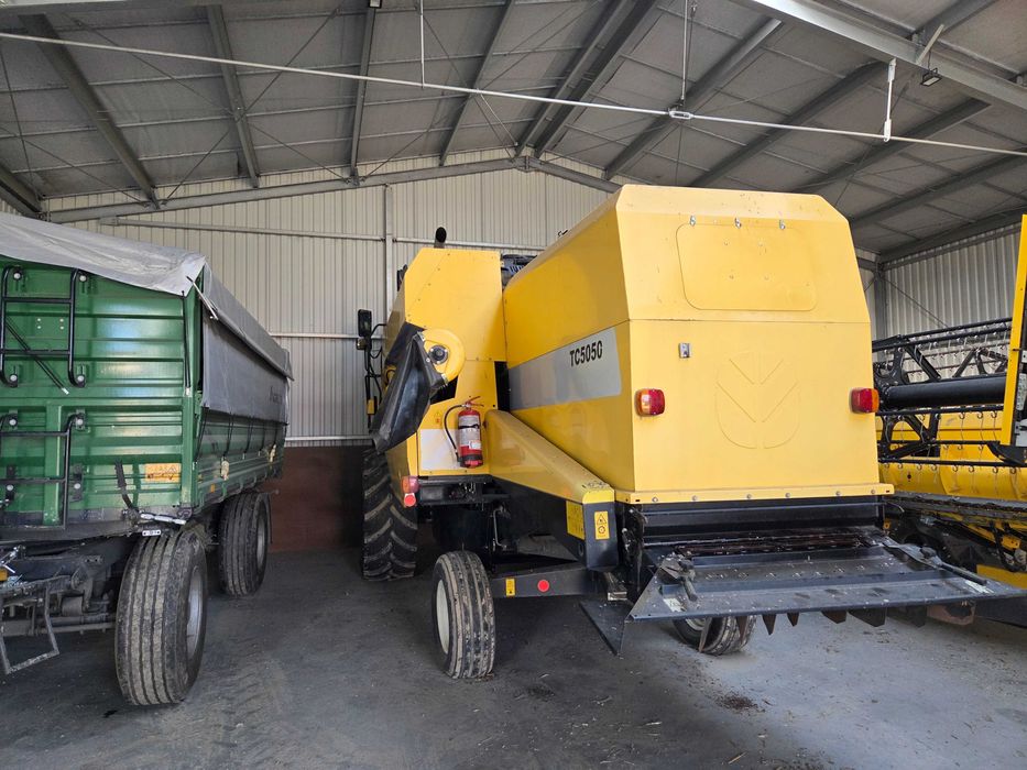 Kombajn Holland TC 5050