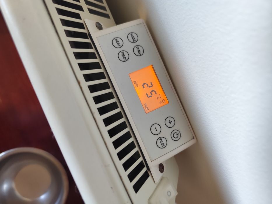 Aquecedor de Parede Elétrico – Usado
Vendo aquecedor elétrico de pared