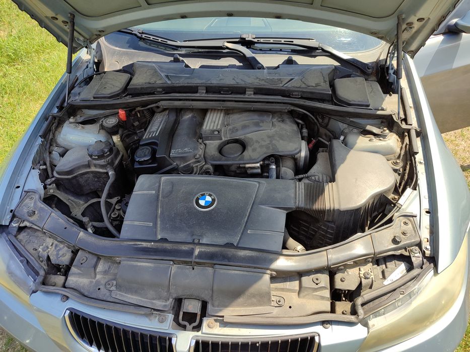 BMW E91 2.0 benzyna