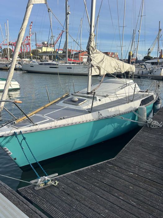 Veleiro Kelt Marine 707 – Pronto a Navegar