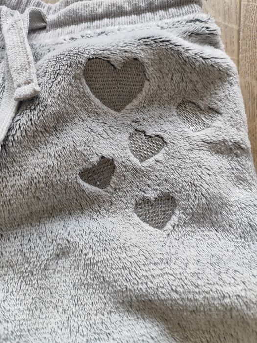 Spodnie ocieplane rozmiar 128