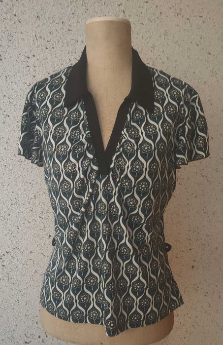 Bliska z kołnierzykiem