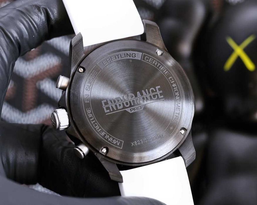 Годинник кварцовий Breitling Endurance Pro 44 (Ref. X82310A71B1S1)