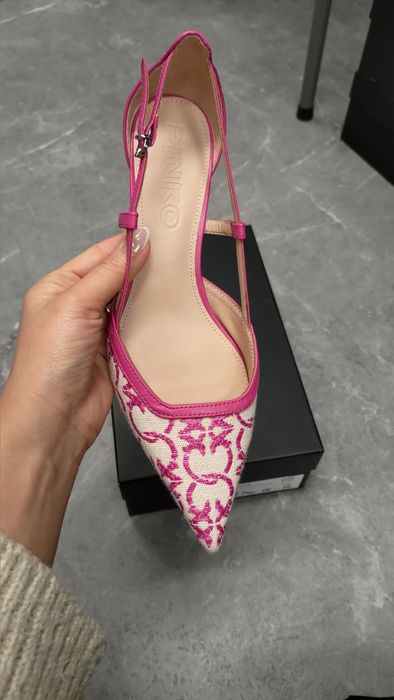 PROMOCJA Szpilki niskie Pinko Ada 01 rozmiar 37