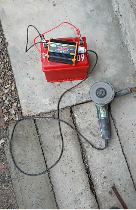 Інвертор 12V/ 220
