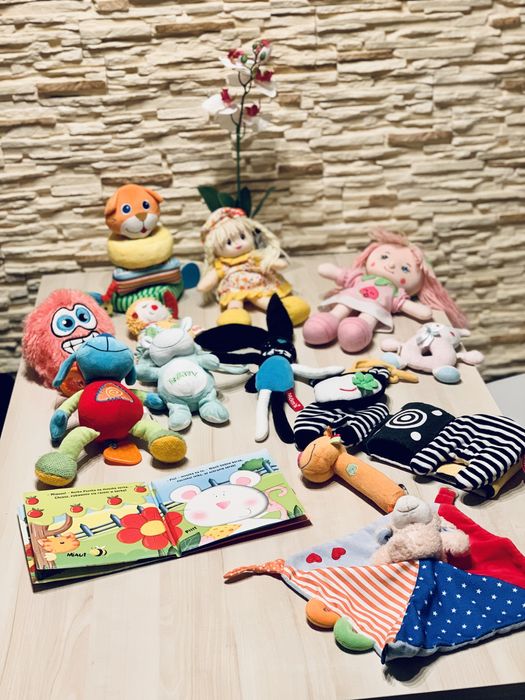 Zestaw zabawek dla maluszka