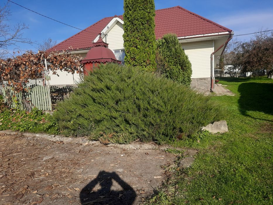 Продам будинок  к хорошому стані  кому потрібно  дзвоніть.