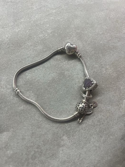 Браслети «Pandora», з шармами. Оригінал.