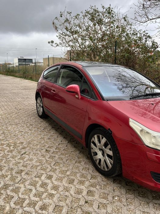 Citroen C4 de 3 portas de 2006 para peças
