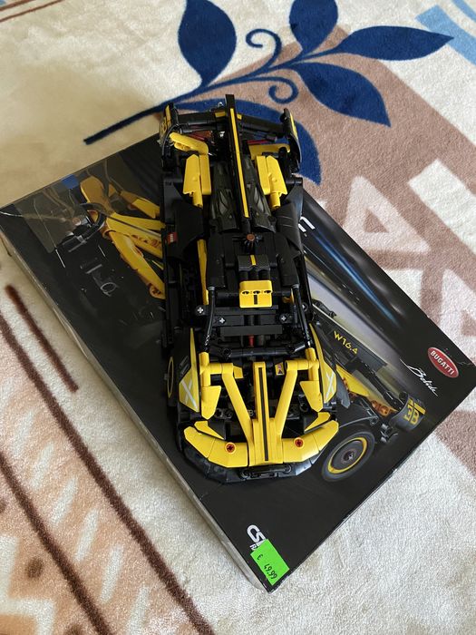 LEGO Bugatti Bolide 9+