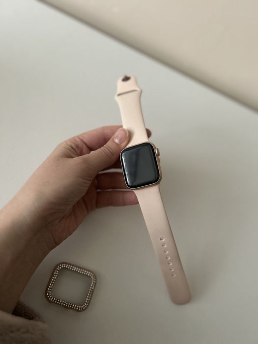 Apple watch 4серія