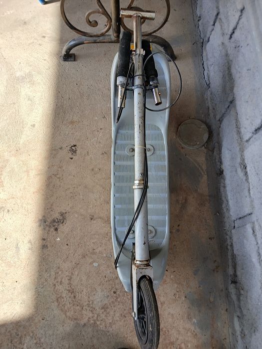 Электо самокат децкий