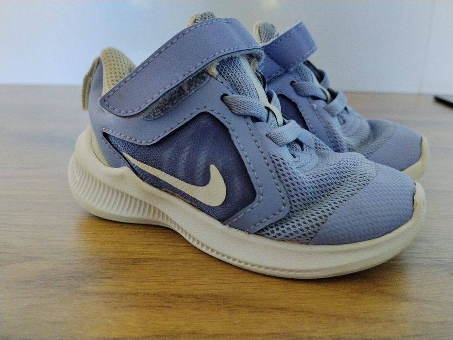 Adidasy dla dziewczynki 21 Nike