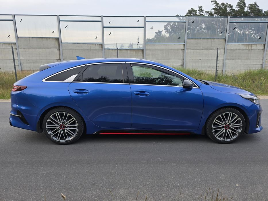 Kia Proceed 1.6 GT 204KM skrzynia manualna  salon PL
