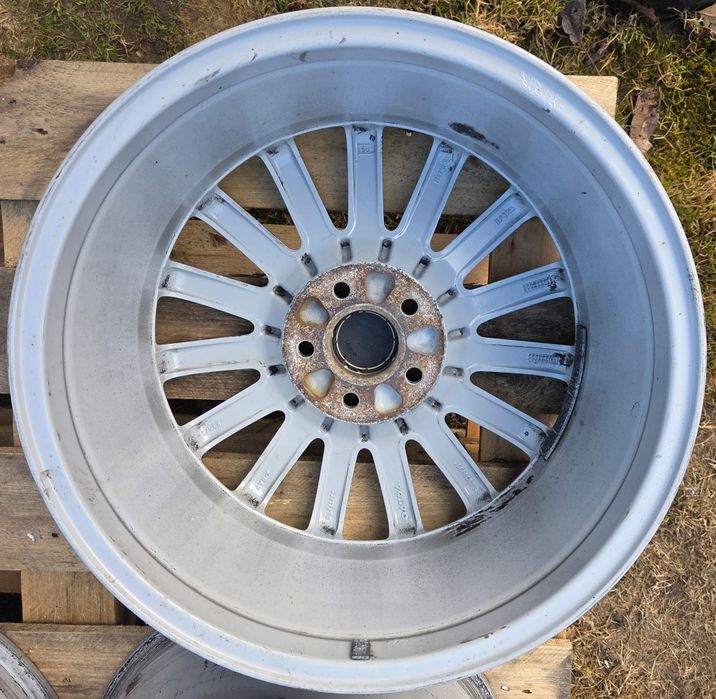 Felgi Oryginał Volvo S40 S60 S80 V40  V50 V60 V70  7x17 ET50 5x108