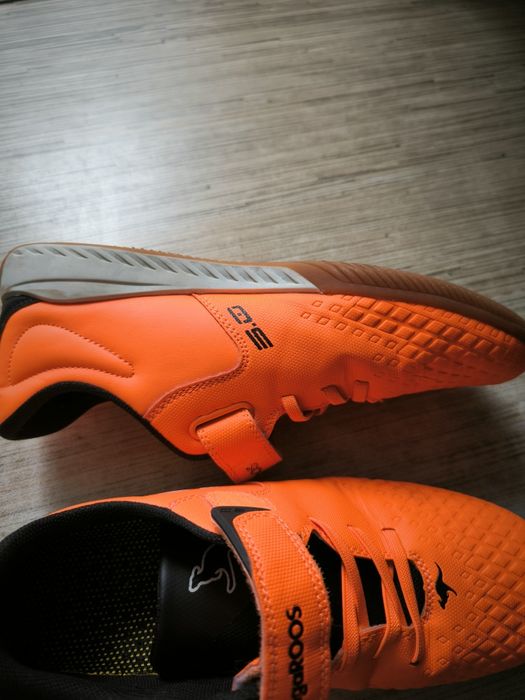 Кроссовки мужские.