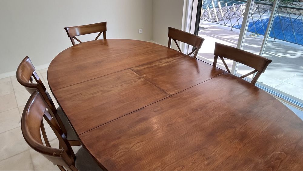 Mesa de jantar com 6 cadeiras Roche Bobois - 120cm x 220cm