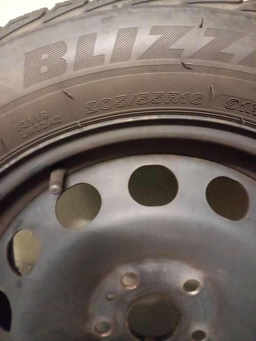 Vento 4 pneus de chuva .mais jantes 150€antes