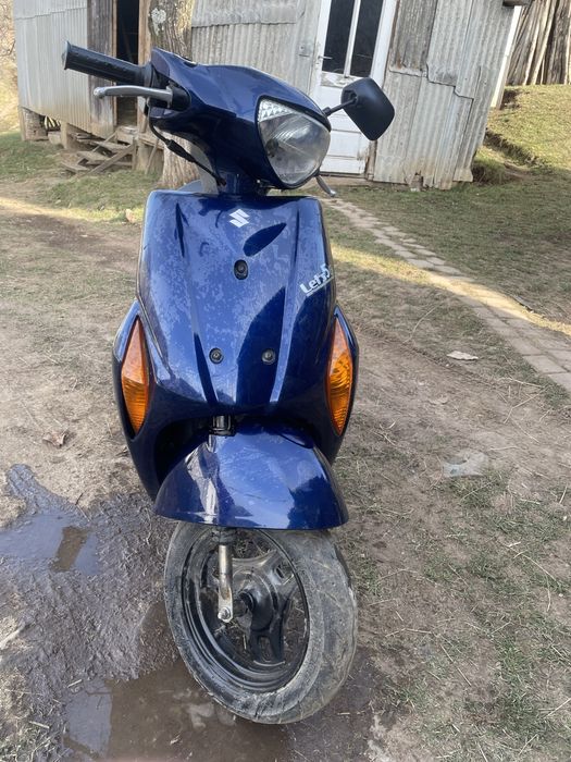 Скутер suzuki lets 5g