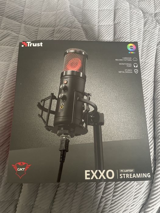 Mikrofon Trust EXXO streaming microphone.