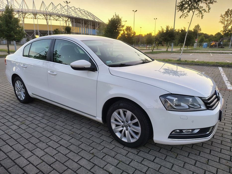 VW PASSAT B7 2013r. 2.0 140km