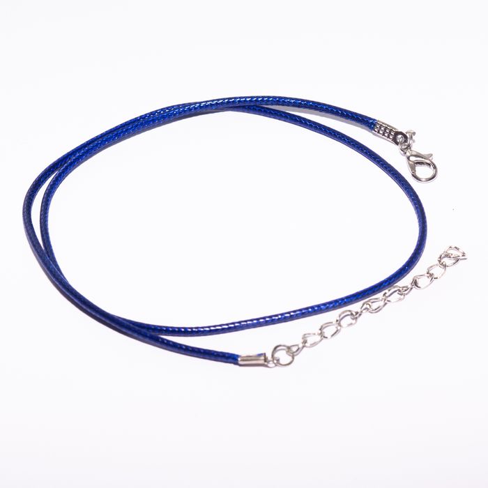 Naszyjnik z misiem (kolor rzemyka do wyboru)