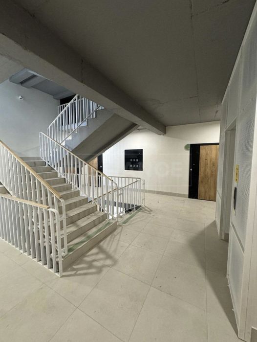 Готова 2-к. квартира з власним патіо ЖК Долішній