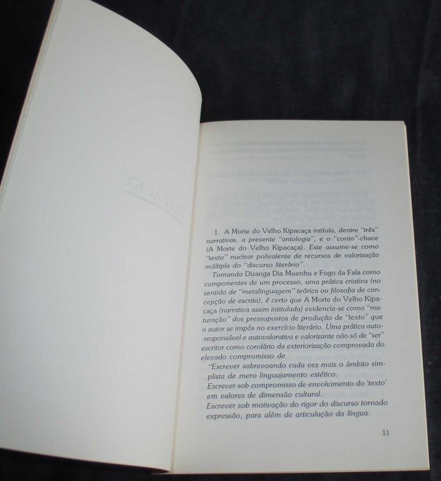 Livro A Morte do Velho Kipacaça Boaventura Cardoso