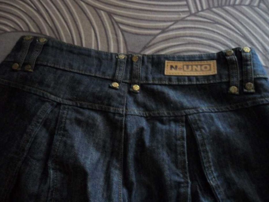 Бриджи ( джинсы )  женские  SIZE :  29  - продам