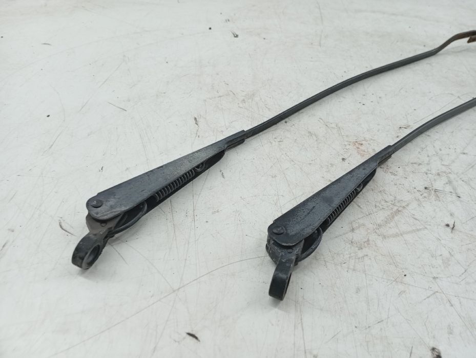 Astes/Escova Limpa Conjunto (2) - OPEL CORSA B (S93) | 93 - 02