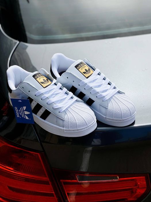 ЗНИЖКА! Кросівки Adidas Superstar white / білі